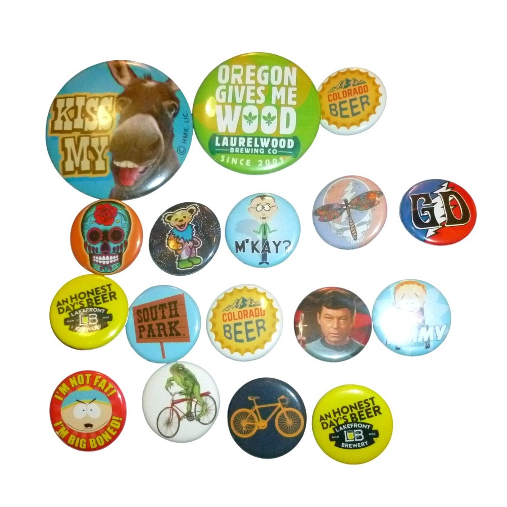 Lot of 17 Pop Culture Pinback Buttons South Park Grateful‎ Dead Star Trek Beer